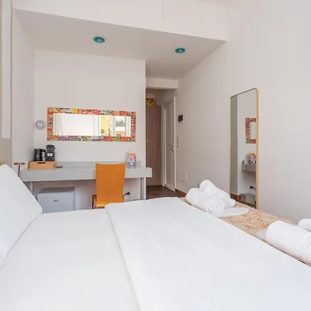 Easybnb - Dea בית הארחה 4*